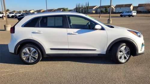 2022 Kia NIRO EV KNDCC3LG1N5138722