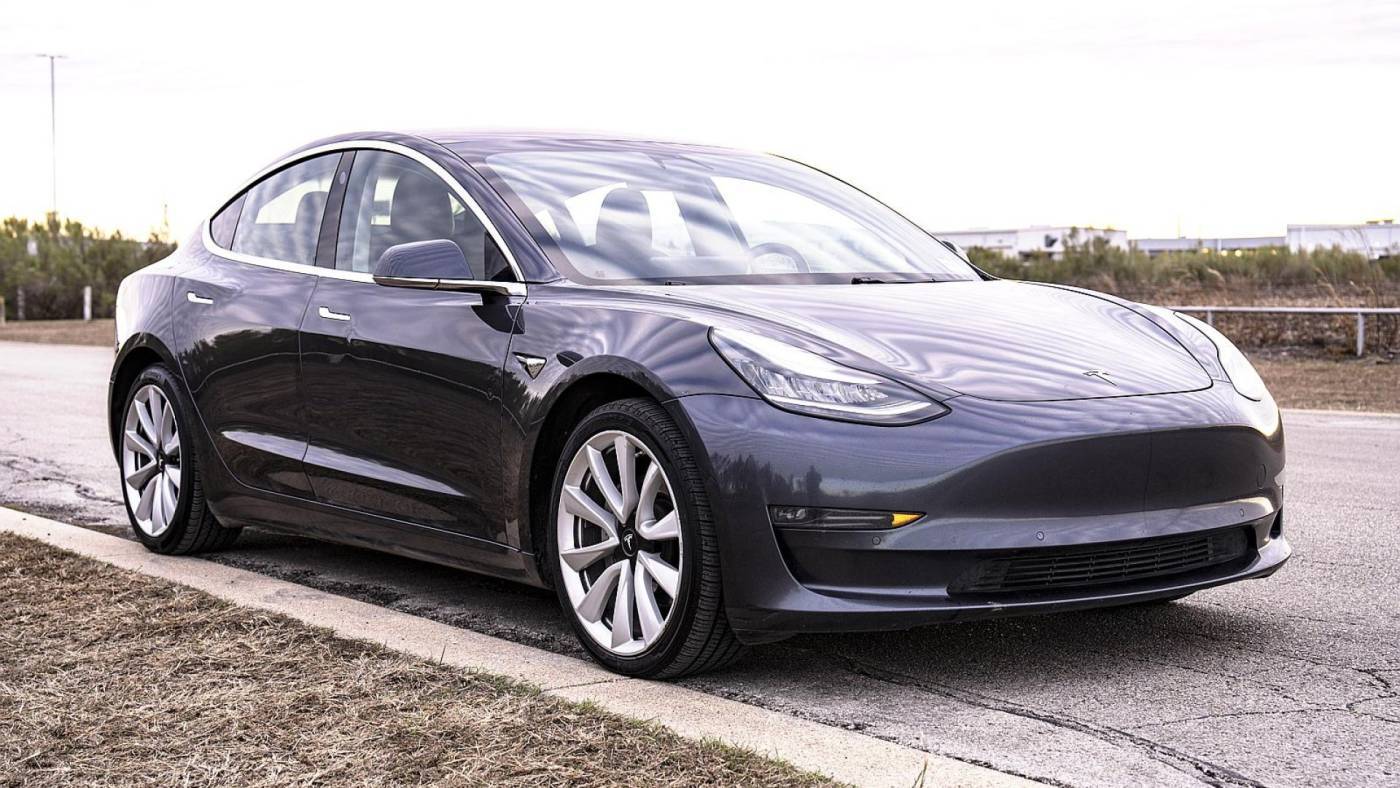 2018 Tesla Model 3 5YJ3E1EB1JF087327