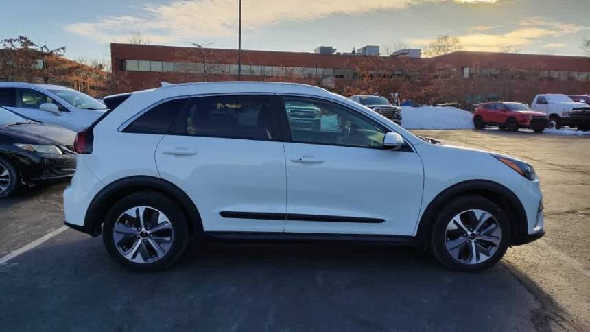 2022 Kia NIRO EV KNDCC3LG4N5142330