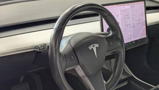 2019 Tesla Model 3 5YJ3E1EAXKF312028