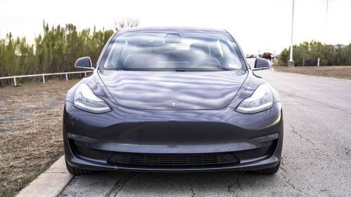 2018 Tesla Model 3 5YJ3E1EB1JF087327