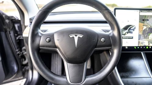 2018 Tesla Model 3 5YJ3E1EB1JF087327