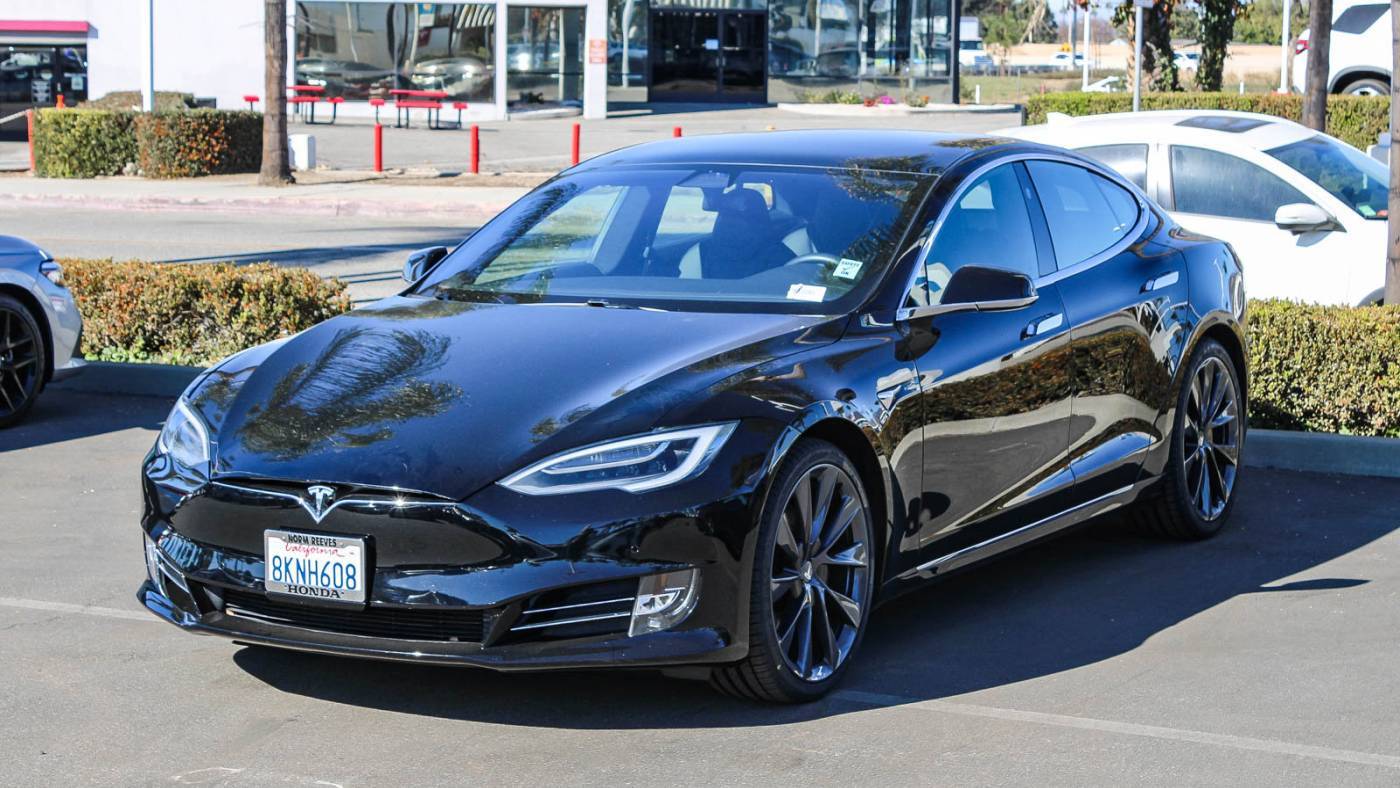 2019 Tesla Model S 5YJSA1E25KF307383