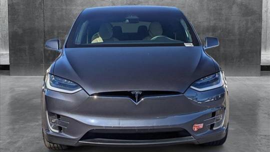 2016 Tesla Model X 5YJXCBE27GF028515