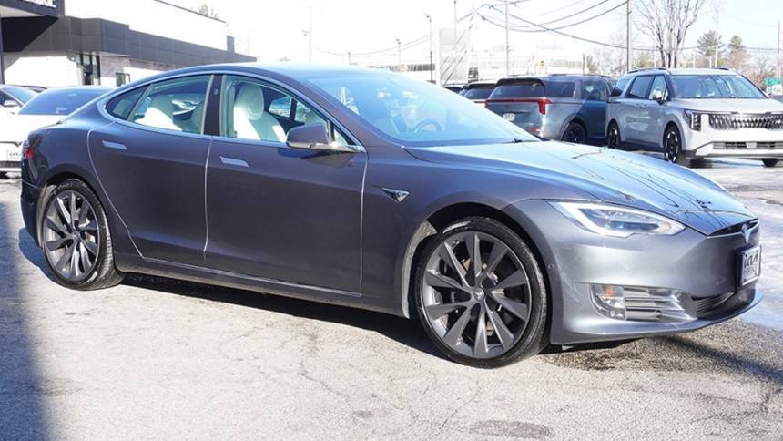 2021 Tesla Model S 5YJSA1E27MF421727