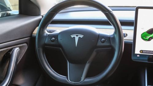 2018 Tesla Model 3 5YJ3E1EA2JF016211