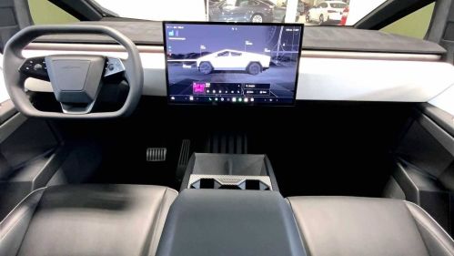 2024 Tesla Cybertruck 7G2CEHEE3RA018082