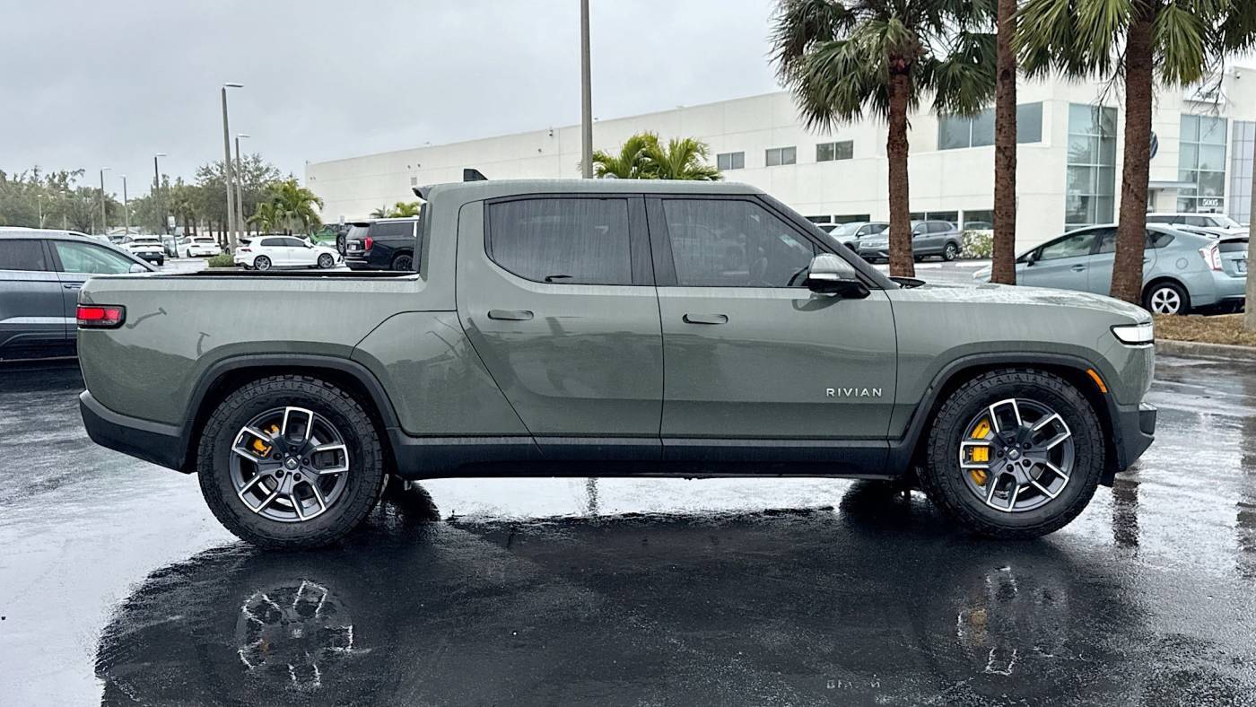 2022 Rivian R1T 7FCTGAAL0NN002181