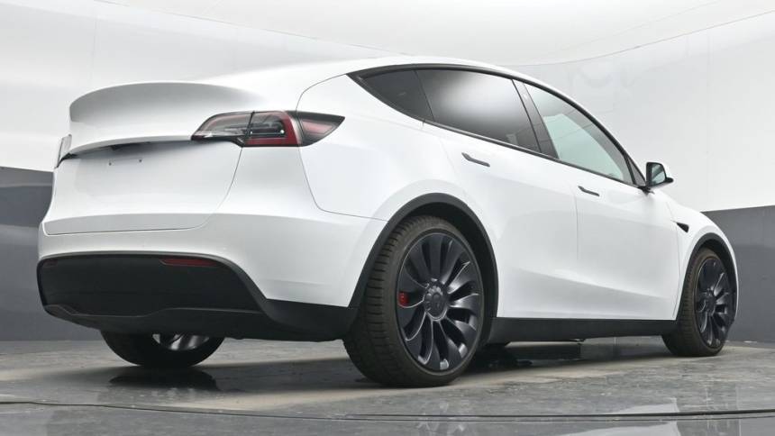 2020 Tesla Model Y 5YJYGDEFXLF009863