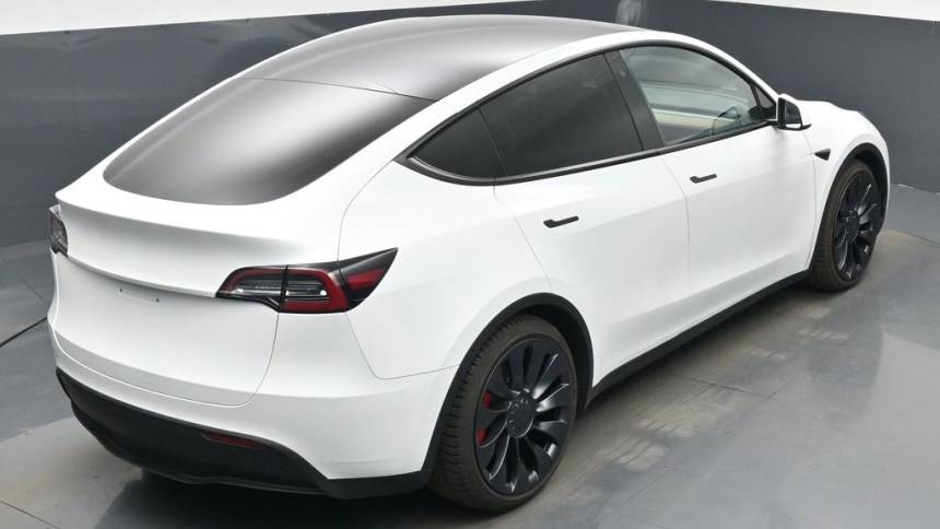 2020 Tesla Model Y 5YJYGDEFXLF009863