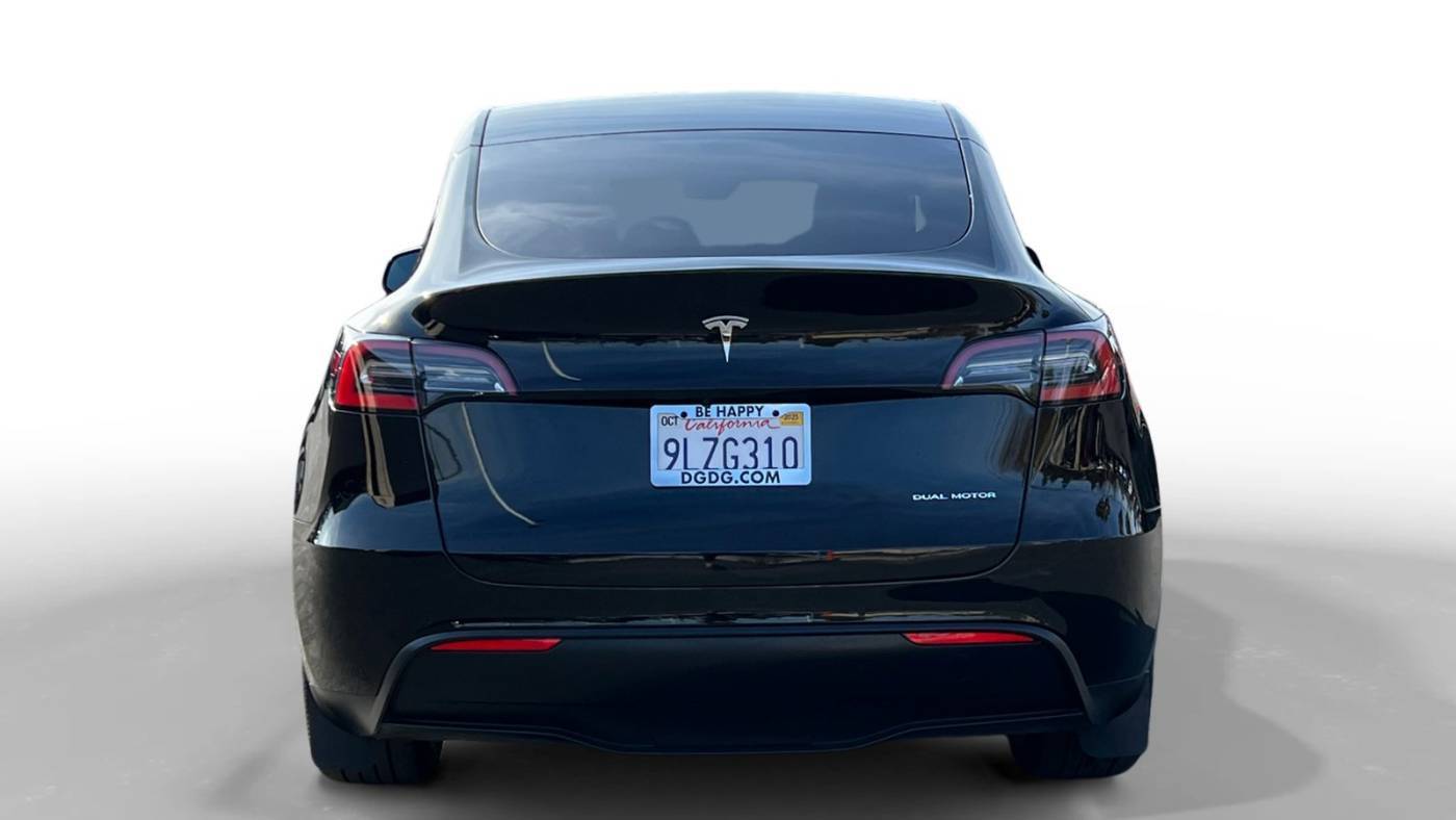 2020 Tesla Model Y 5YJYGDEEXLF059573