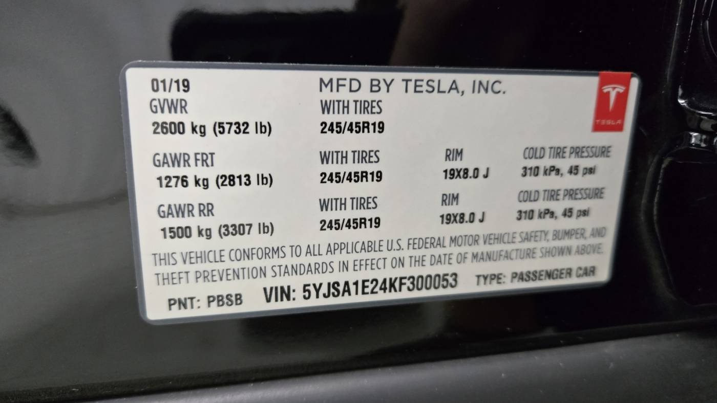 2019 Tesla Model S 5YJSA1E24KF300053