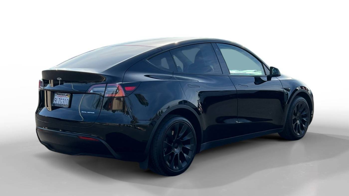 2020 Tesla Model Y 5YJYGDEEXLF059573