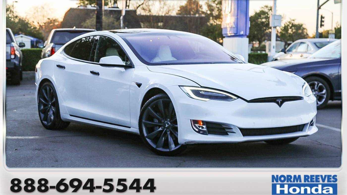 2017 Tesla Model S 5YJSA1E22HF215642