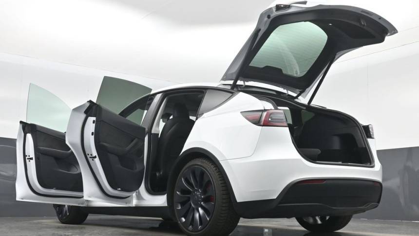 2020 Tesla Model Y 5YJYGDEFXLF009863