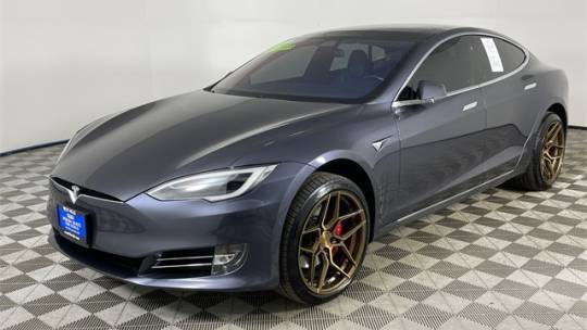 2017 Tesla Model S 5YJSA1E48HF219387