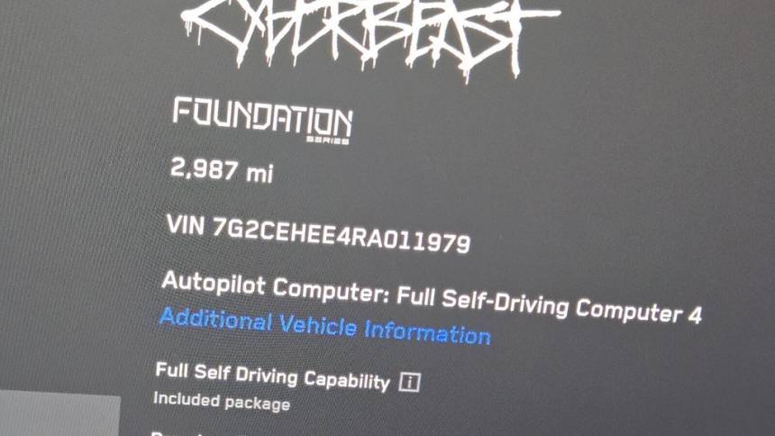 2024 Tesla Cybertruck 7G2CEHEE4RA011979