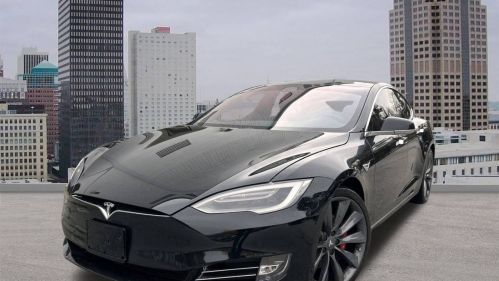 2016 Tesla Model S 5YJSA1E44GF172616