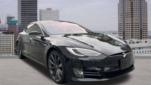 2016 Tesla Model S 5YJSA1E44GF172616