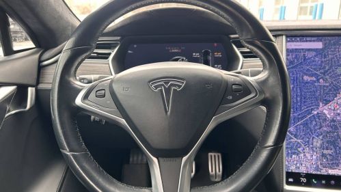 2016 Tesla Model S 5YJSA1E44GF172616