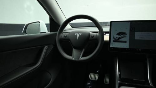 2020 Tesla Model Y 5YJYGDEFXLF009863