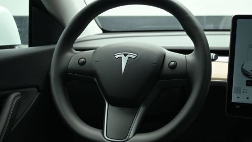 2020 Tesla Model Y 5YJYGDEFXLF009863