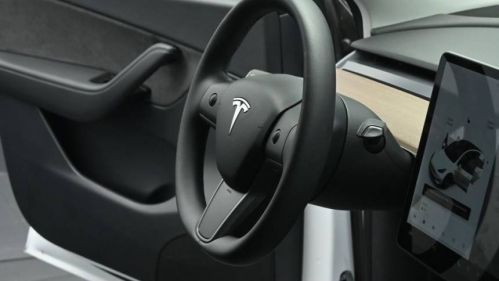 2020 Tesla Model Y 5YJYGDEFXLF009863