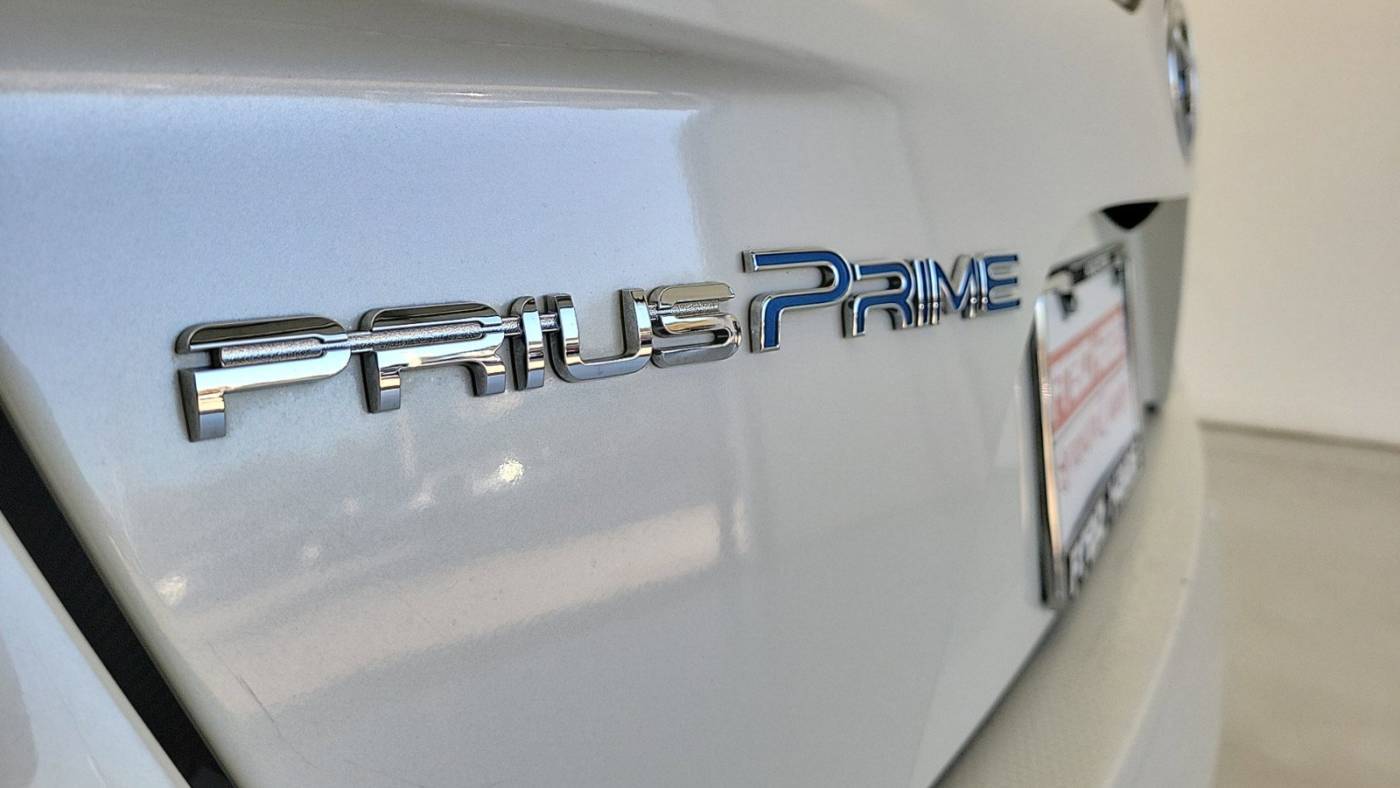 2017 Toyota Prius Prime JTDKARFP1H3048115