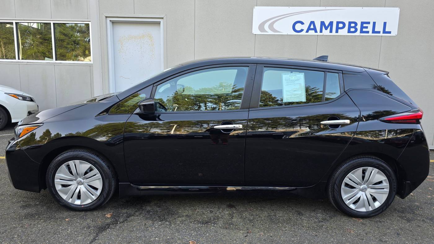 2023 Nissan LEAF 1N4AZ1BV1PC558785