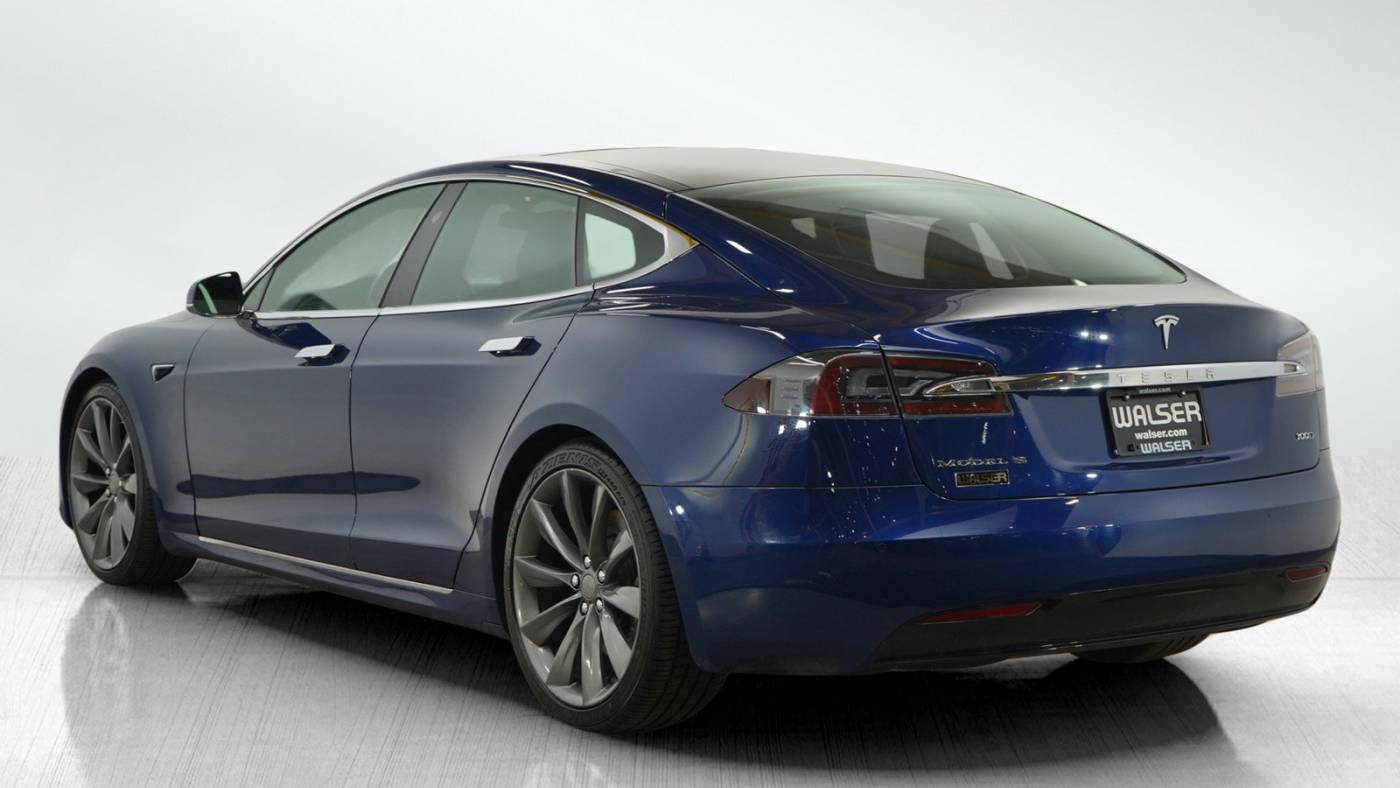 2017 Tesla Model S 5YJSA1E23HF188533