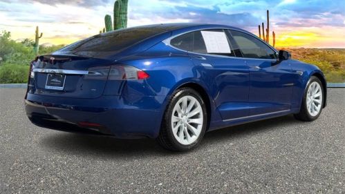 2016 Tesla Model S 5YJSA1E11GF159456