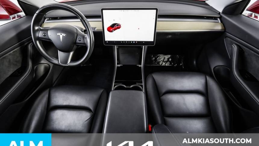 2019 Tesla Model 3 5YJ3E1EA2KF402077