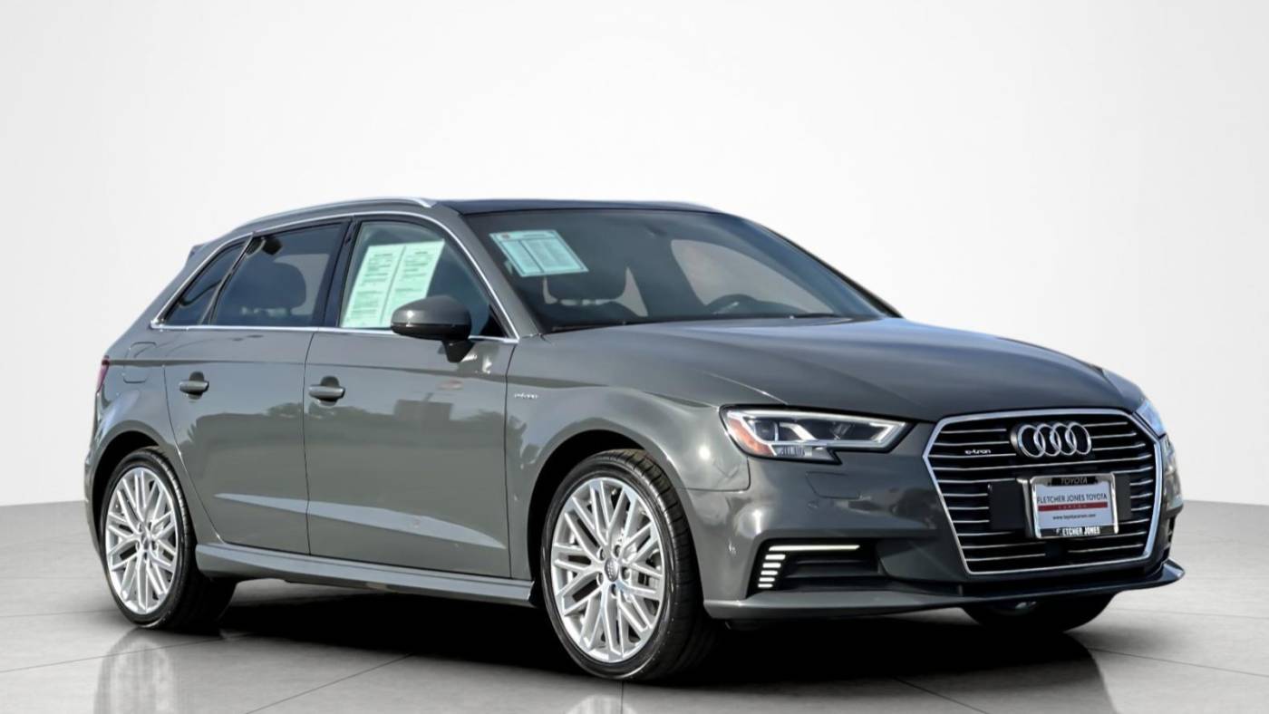 2018 Audi A3 Sportback e-tron WAUTPBFF0JA066220