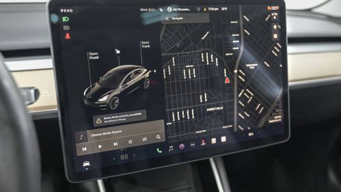 2019 Tesla Model 3 5YJ3E1EA1KF483184