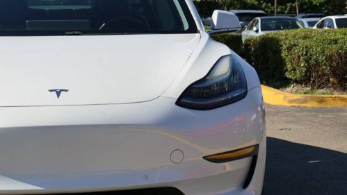 2019 Tesla Model 3 5YJ3E1EA5KF338424