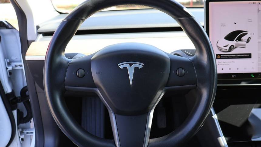 2019 Tesla Model 3 5YJ3E1EA5KF338424