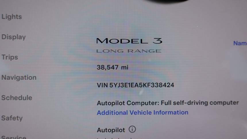 2019 Tesla Model 3 5YJ3E1EA5KF338424