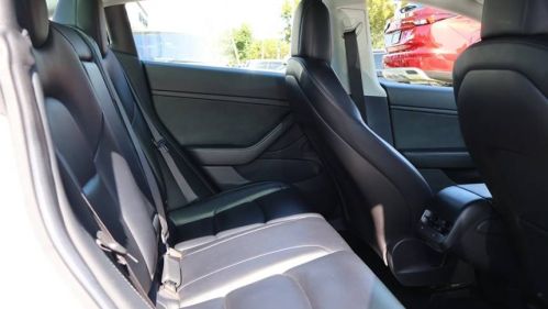 2019 Tesla Model 3 5YJ3E1EA5KF338424