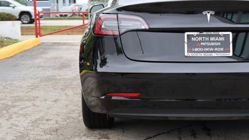 2018 Tesla Model 3 5YJ3E1EAXJF152179