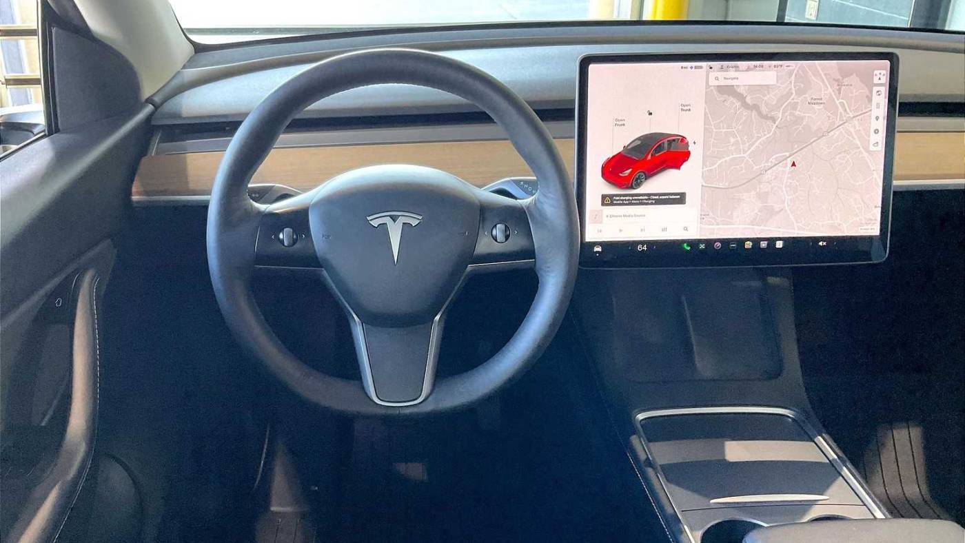 2021 Tesla Model Y 5YJYGAEE5MF143574