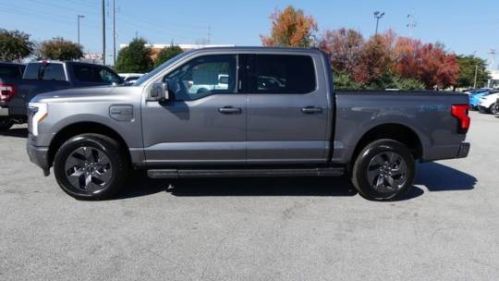 2023 Ford F-150 Lightning 1FTVW1EV9PWG43095