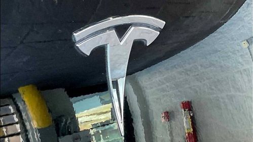 2021 Tesla Model Y 5YJYGAEE5MF143574