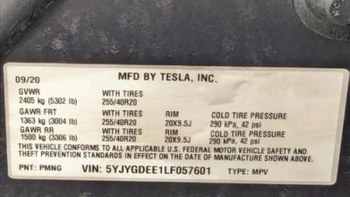 2020 Tesla Model Y 5YJYGDEE1LF057601