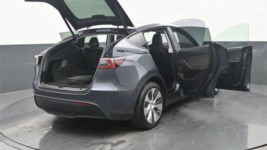 2021 Tesla Model Y 5YJYGDEE4MF279146