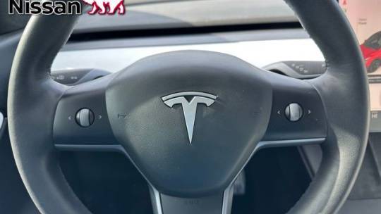 2021 Tesla Model Y 5YJYGDEE7MF173046