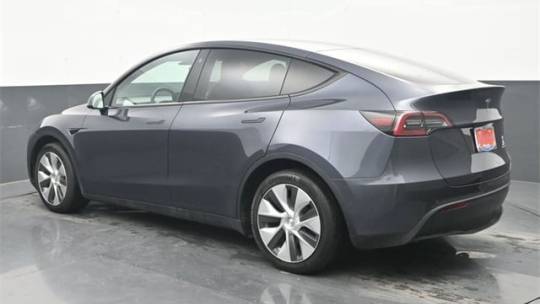 2021 Tesla Model Y 5YJYGDEE4MF279146