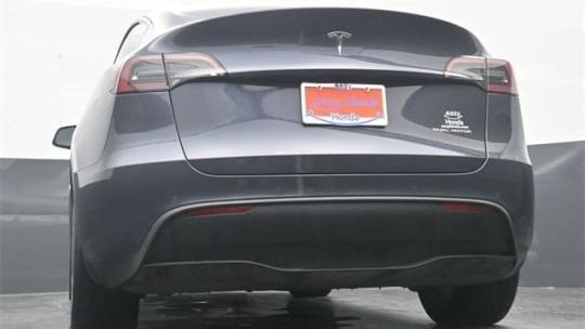 2021 Tesla Model Y 5YJYGDEE4MF279146