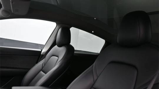 2021 Tesla Model Y 5YJYGDEE4MF279146