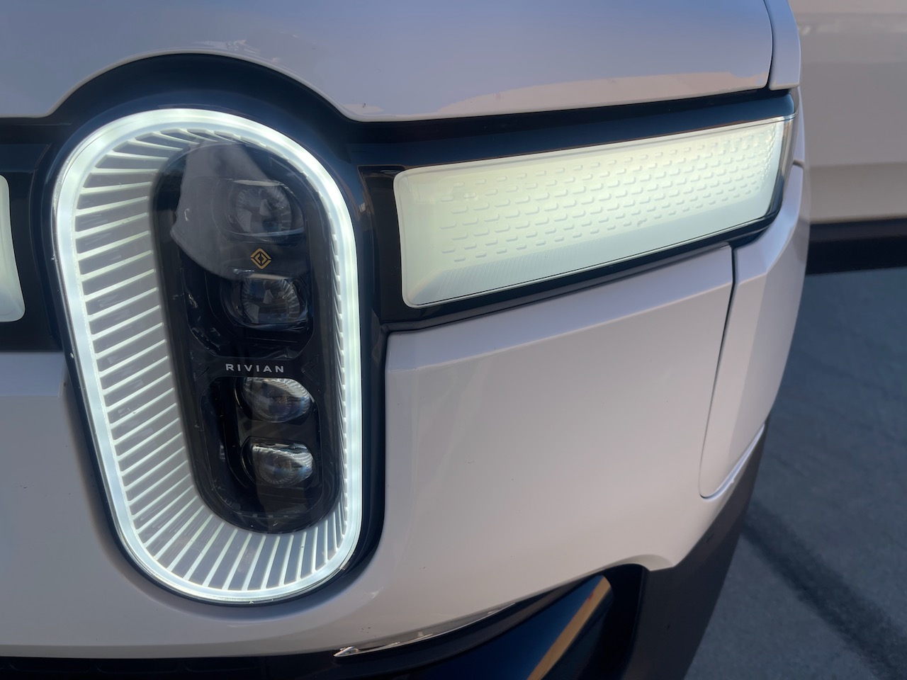 2022 Rivian R1S 7PDSGABL0NN000441