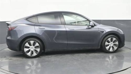 2021 Tesla Model Y 5YJYGDEE4MF279146